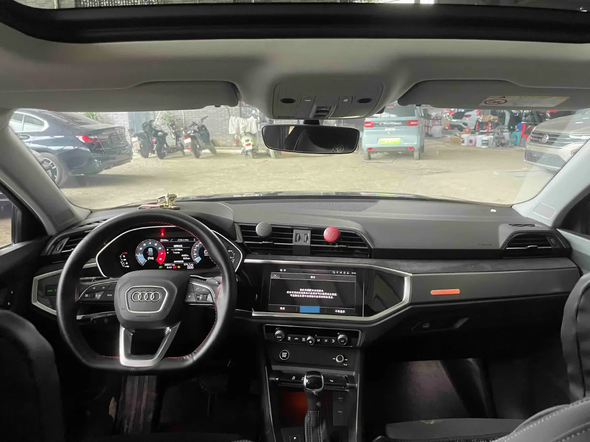 2022 Audi Q3 1.4T 150HP L4 7DCT,autocango,china used car exporter,china ev exporter,chinese used car exporter,chinese used ev exporter