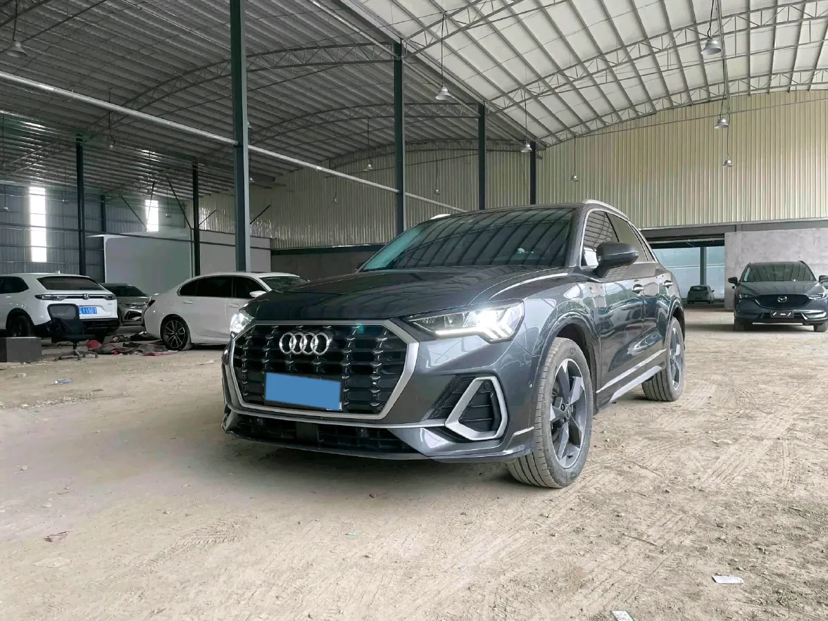 2022 Audi Q3 1.4T 150HP L4 7DCT,autocango,china used car exporter,china ev exporter,chinese used car exporter,chinese used ev exporter