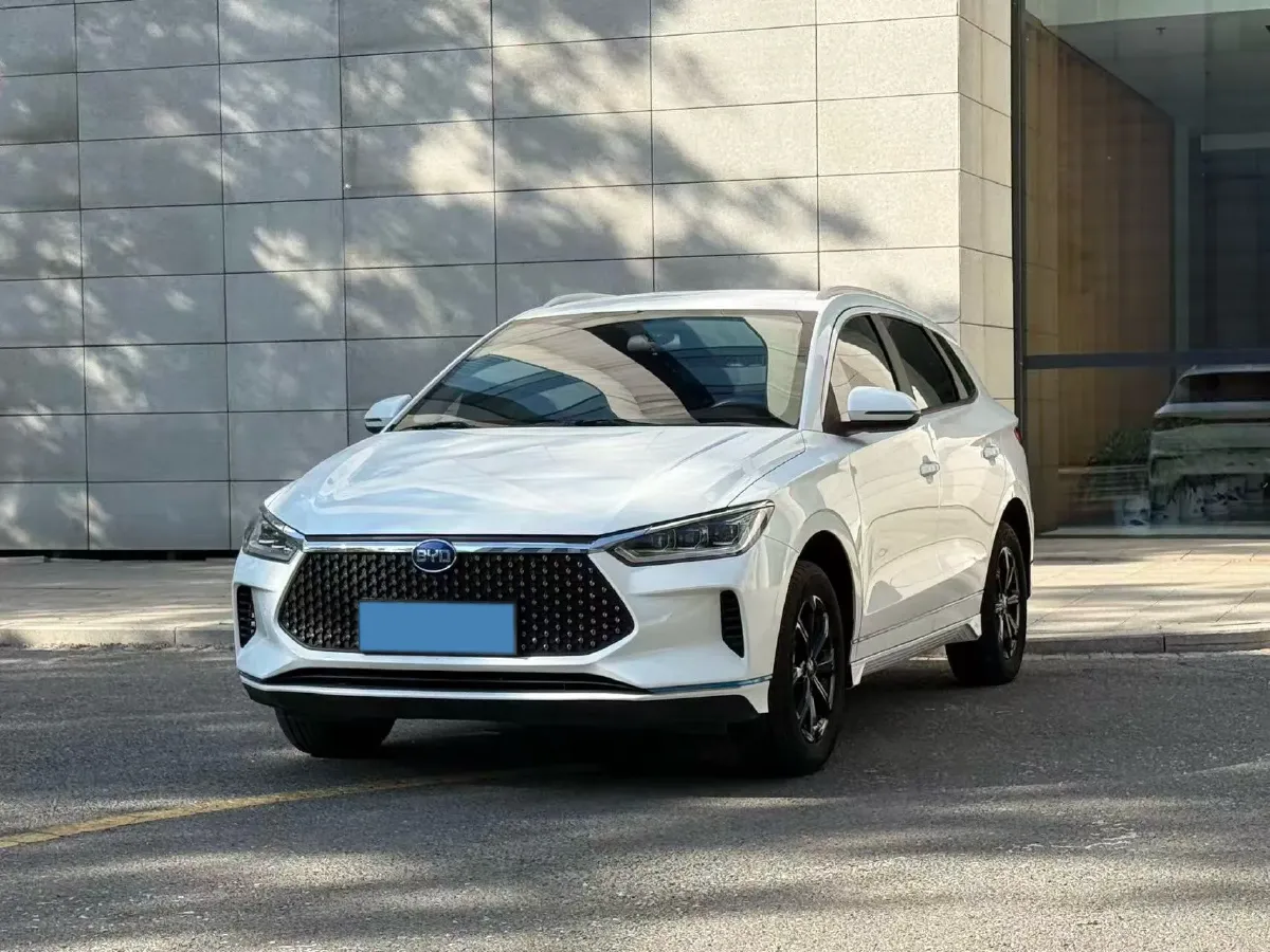2021 MG Pilot 1.5T 173HP L4 7DCT,autocango,china used car exporter,china ev exporter,chinese used car exporter,chinese used ev exporter