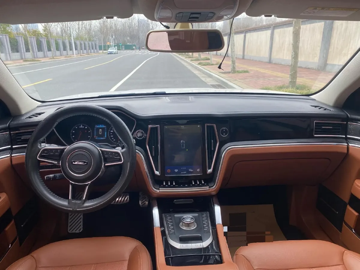 2017 Zotye T700 1.8T 177HP L4 6DCT,autocango,china used car exporter,china ev exporter,chinese used car exporter,chinese used ev exporter