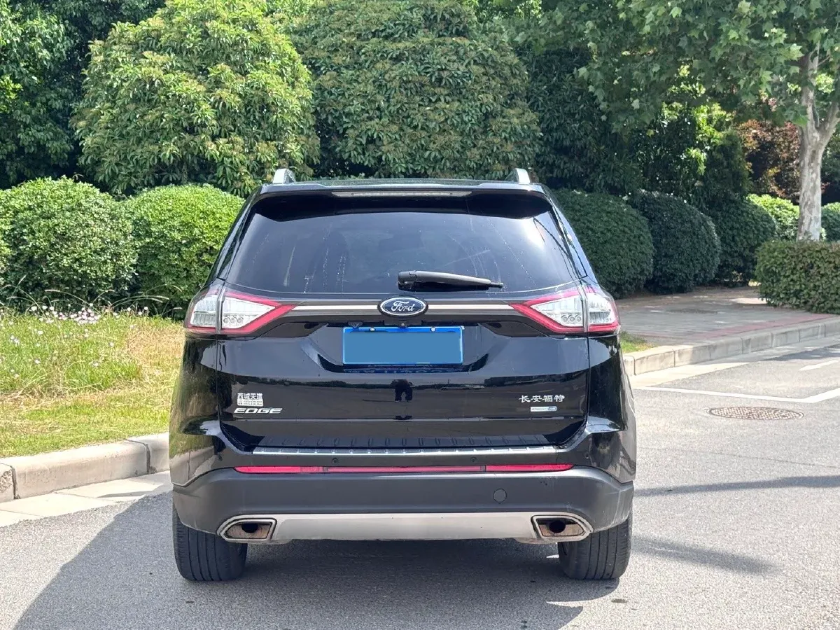 2018 Ford Edge 2.0T 245HP L4 6AT,autocango,china used car exporter,china ev exporter,chinese used car exporter,chinese used ev exporter