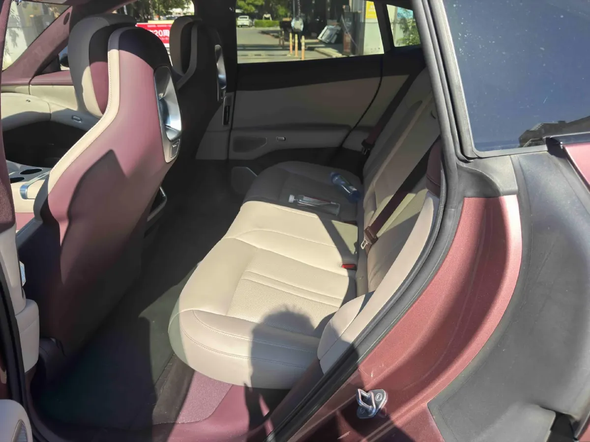 2025 MI YU7 BEV 101.7KWH,autocango,china used car exporter,china ev exporter,chinese used car exporter,chinese used ev exporter