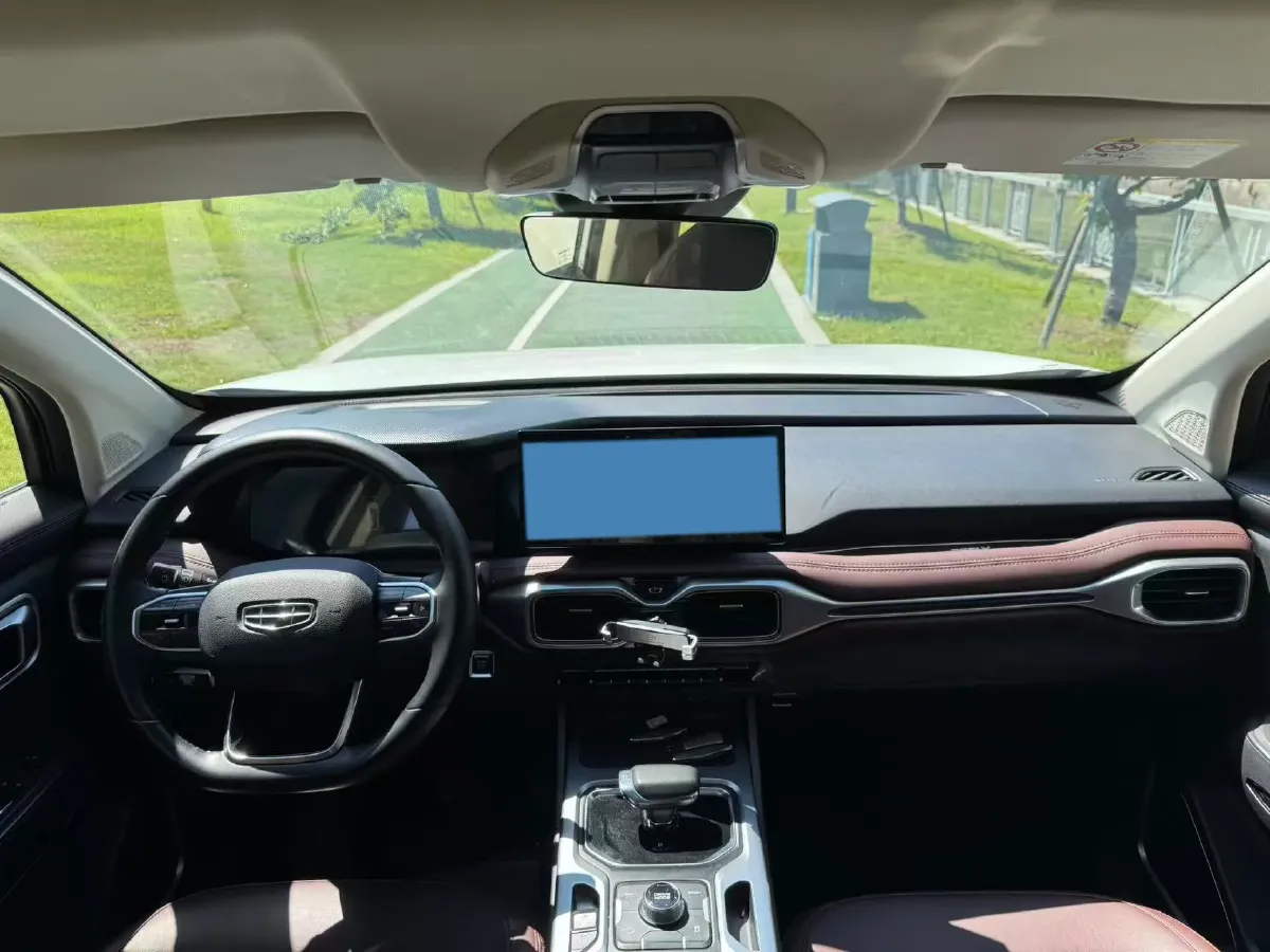 2022 Geely Okavango 1.8T 184HP L4 7DCT,autocango,china used car exporter,china ev exporter,chinese used car exporter,chinese used ev exporter
