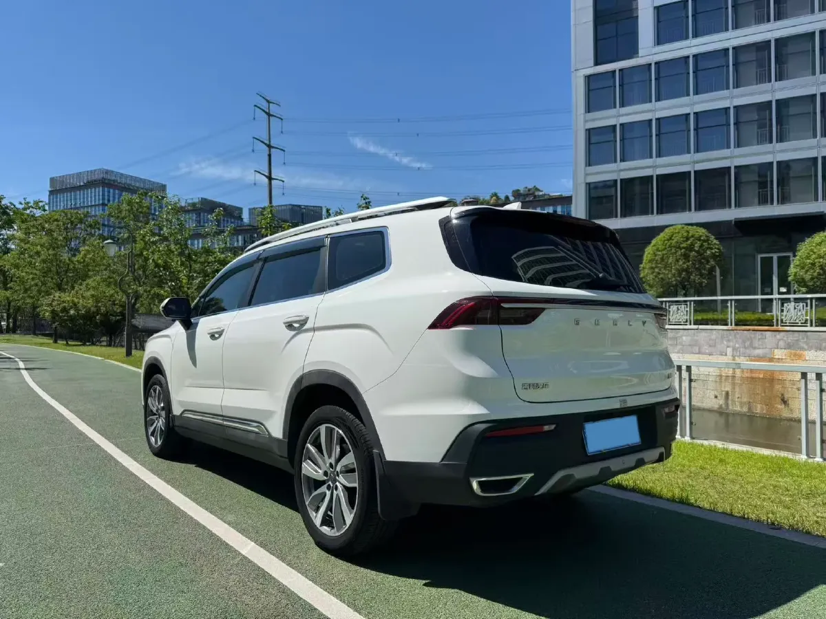 2022 Geely Okavango 1.8T 184HP L4 7DCT,autocango,china used car exporter,china ev exporter,chinese used car exporter,chinese used ev exporter