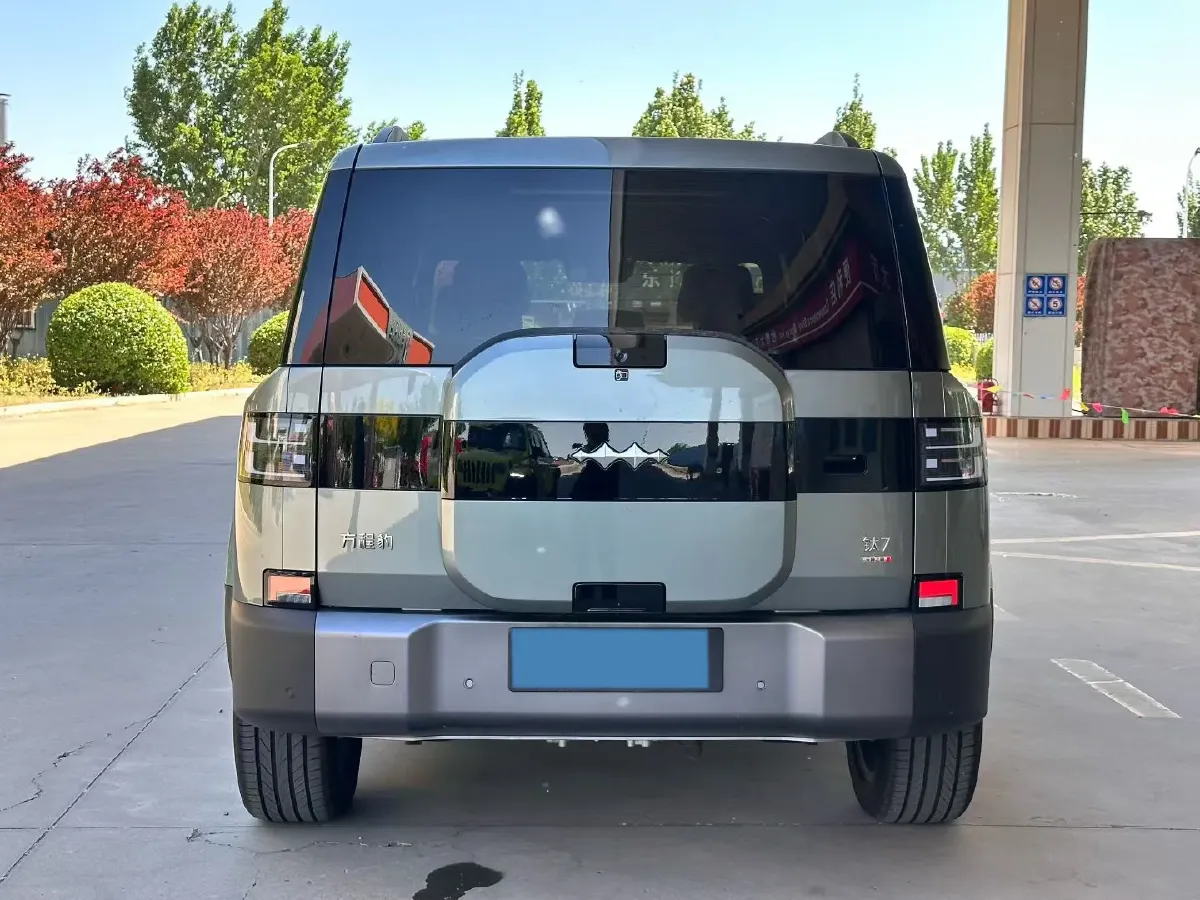 2025 FangChengBao Tai 7 1.5T 156HP L4 E-CVT PHEV,autocango,china used car exporter,china ev exporter,chinese used car exporter,chinese used ev exporter