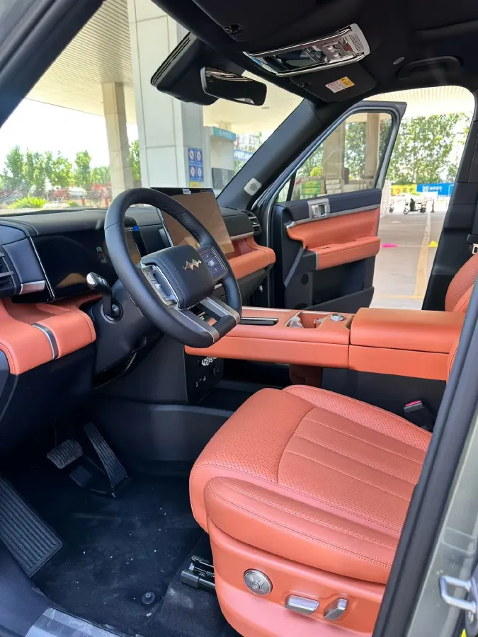 2025 FangChengBao Tai 7 1.5T 156HP L4 E-CVT PHEV,autocango,china used car exporter,china ev exporter,chinese used car exporter,chinese used ev exporter