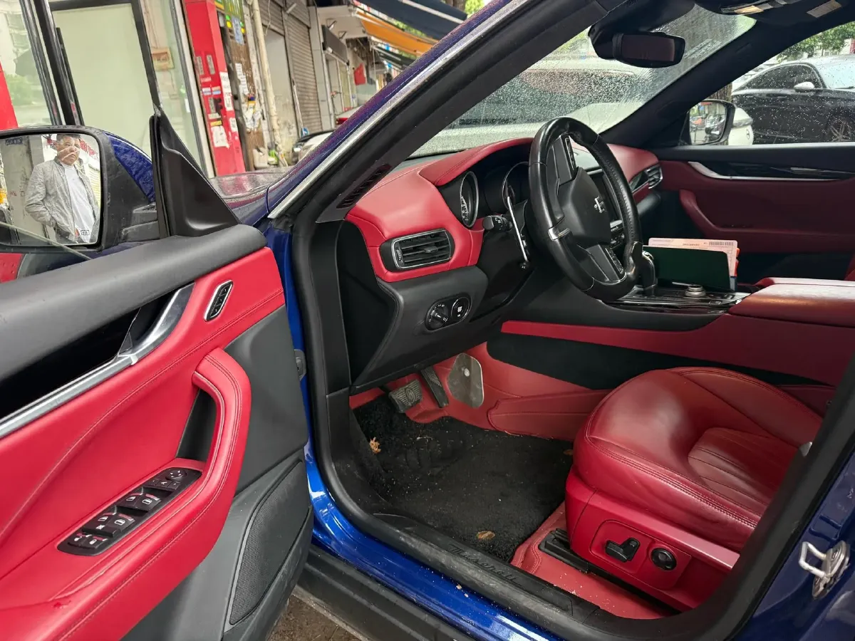 2018 Maserati Levante 3.0T 350HP V6 8AT,autocango,china used car exporter,china ev exporter,chinese used car exporter,chinese used ev exporter