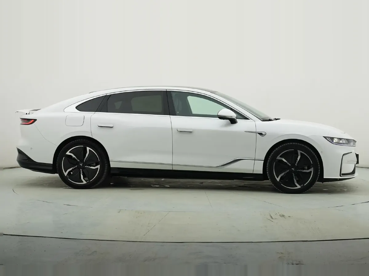 2023 Voyah ZhuiGuang BEV 82.11KWH,autocango,china used car exporter,china ev exporter,chinese used car exporter,chinese used ev exporter