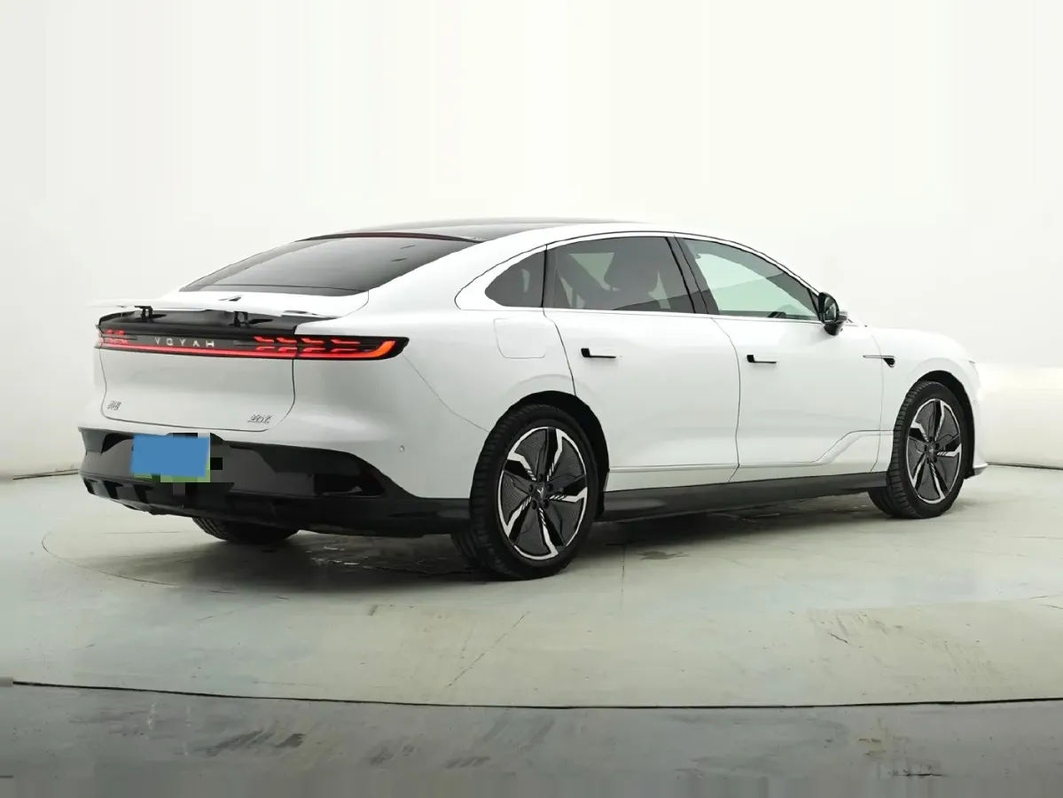2023 Voyah ZhuiGuang BEV 82.11KWH,autocango,china used car exporter,china ev exporter,chinese used car exporter,chinese used ev exporter