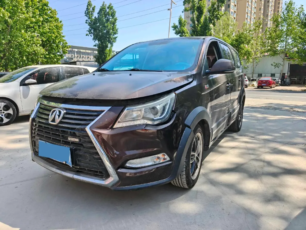 2017 BAIC WeiWang M60 1.5T 150HP L4 CVT,autocango,china used car exporter,china ev exporter,chinese used car exporter,chinese used ev exporter