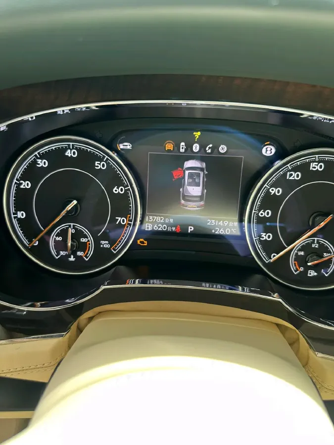 2018 Bentley Bentayga 4.0T 550HP V8 8AT,autocango,china used car exporter,china ev exporter,chinese used car exporter,chinese used ev exporter