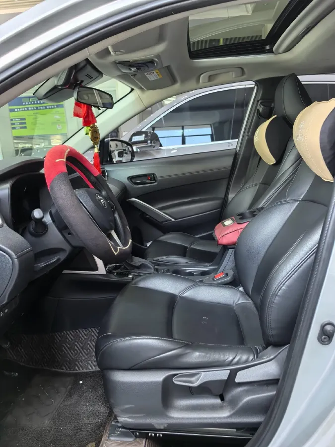2023 Toyota Frontlander 2.0L 171HP L4 CVT,autocango,china used car exporter,china ev exporter,chinese used car exporter,chinese used ev exporter