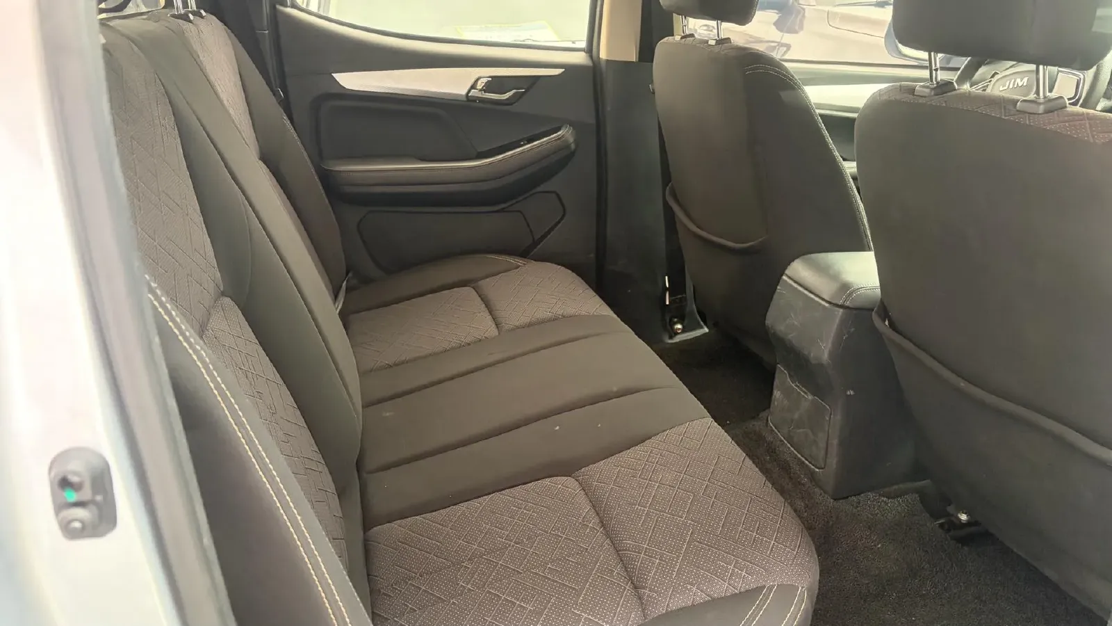 2020 Isuzu Jim 2.5T 150HP L4 6MT,autocango,china used car exporter,china ev exporter,chinese used car exporter,chinese used ev exporter