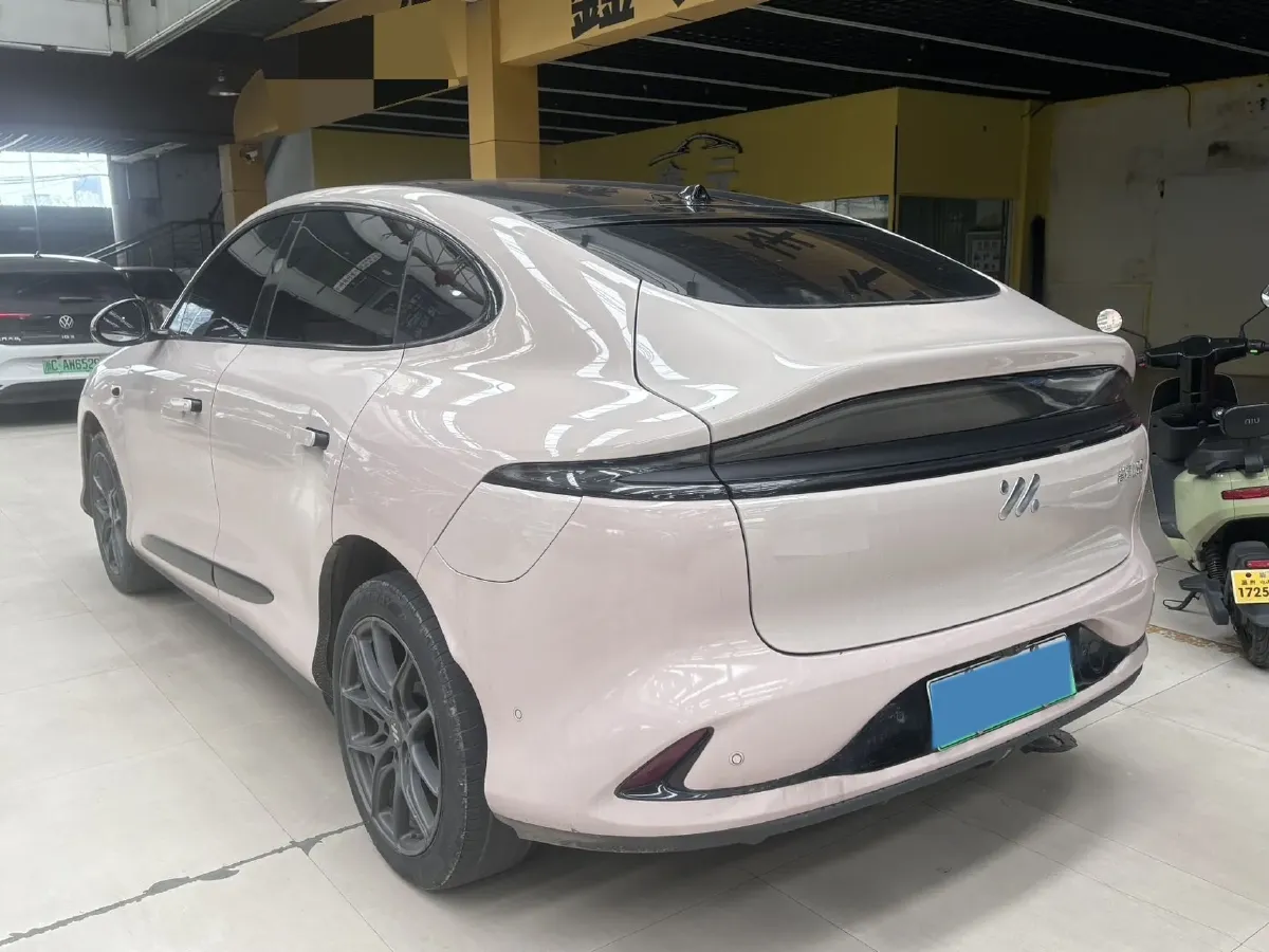 2023 IM LS6 BEV 71KWH,autocango,china used car exporter,china ev exporter,chinese used car exporter,chinese used ev exporter