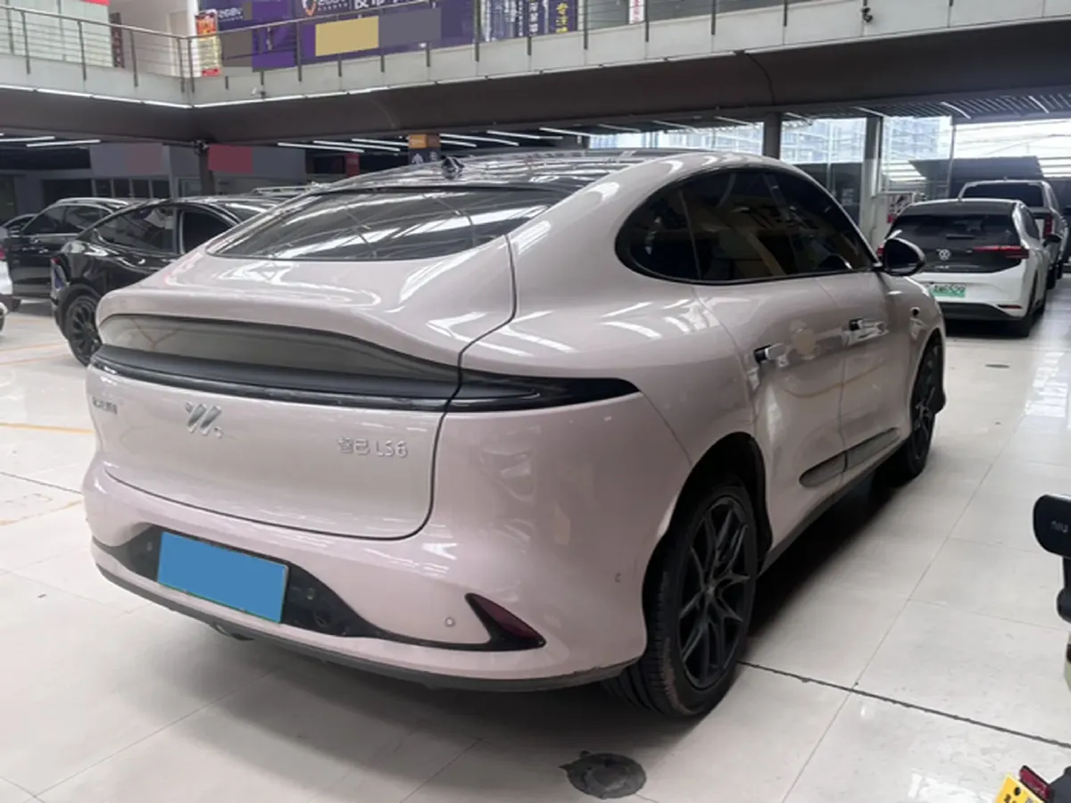 2023 IM LS6 BEV 71KWH,autocango,china used car exporter,china ev exporter,chinese used car exporter,chinese used ev exporter