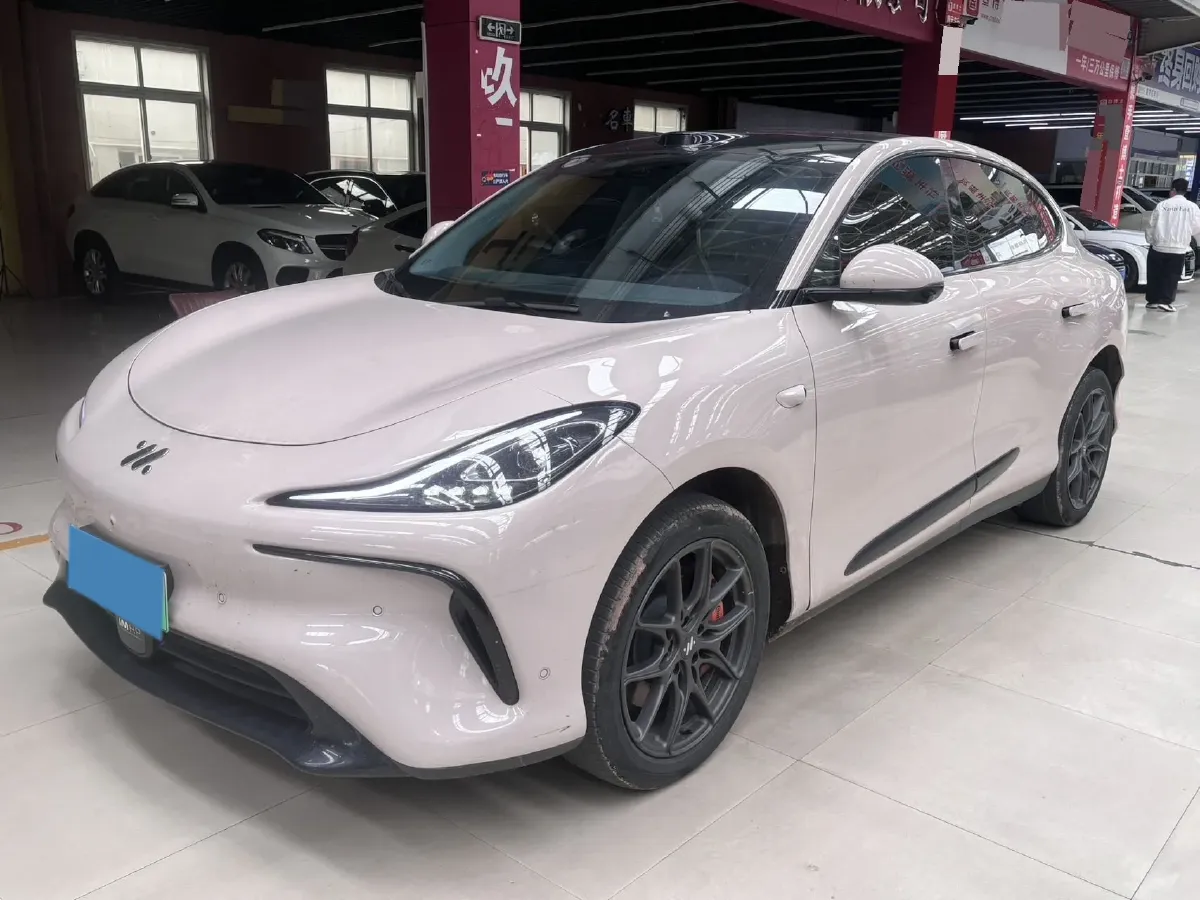 2023 IM LS6 BEV 71KWH,autocango,china used car exporter,china ev exporter,chinese used car exporter,chinese used ev exporter