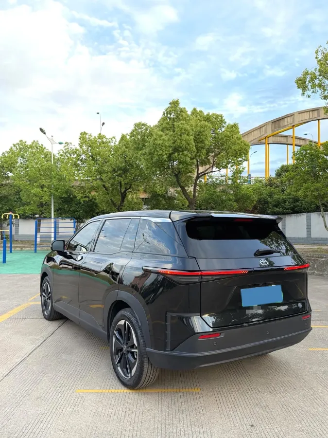 2025 Toyota BZ3X BEV 58.37KWH,autocango,china used car exporter,china ev exporter,chinese used car exporter,chinese used ev exporter