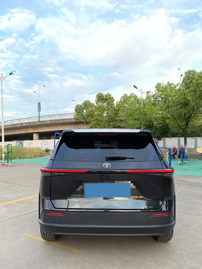 2025 Toyota BZ3X BEV 58.37KWH,autocango,china used car exporter,china ev exporter,chinese used car exporter,chinese used ev exporter