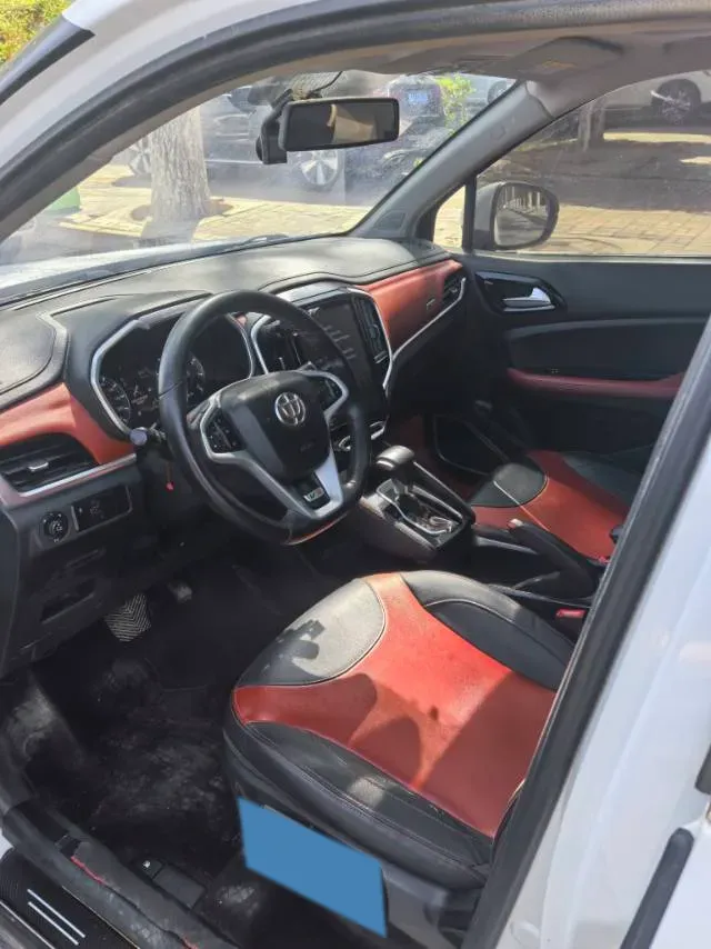 2017 Brilliance Auto V3 1.5L 112HP L4 5AT,autocango,china used car exporter,china ev exporter,chinese used car exporter,chinese used ev exporter
