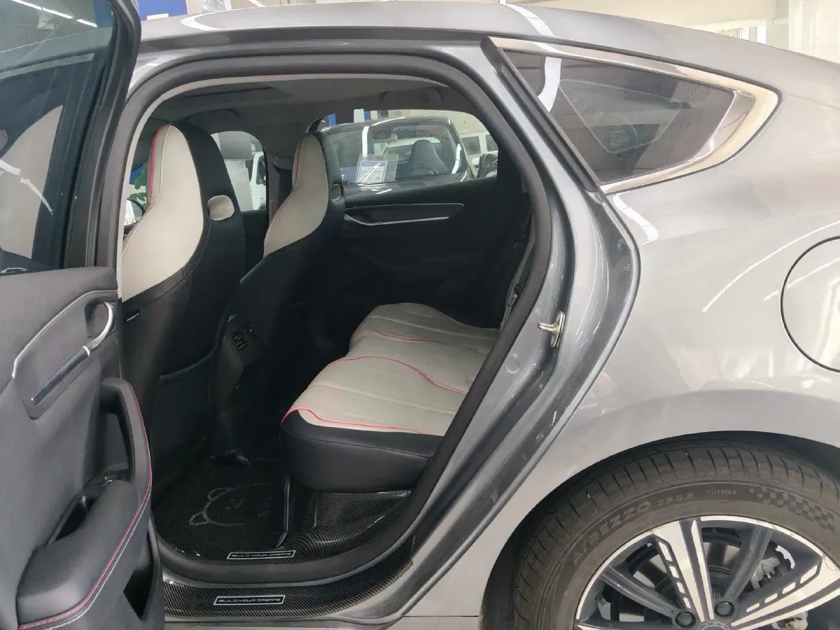 2022 Foton Grand General G7 2.0T 163HP L4 8AT,autocango,china used car exporter,china ev exporter,chinese used car exporter,chinese used ev exporter