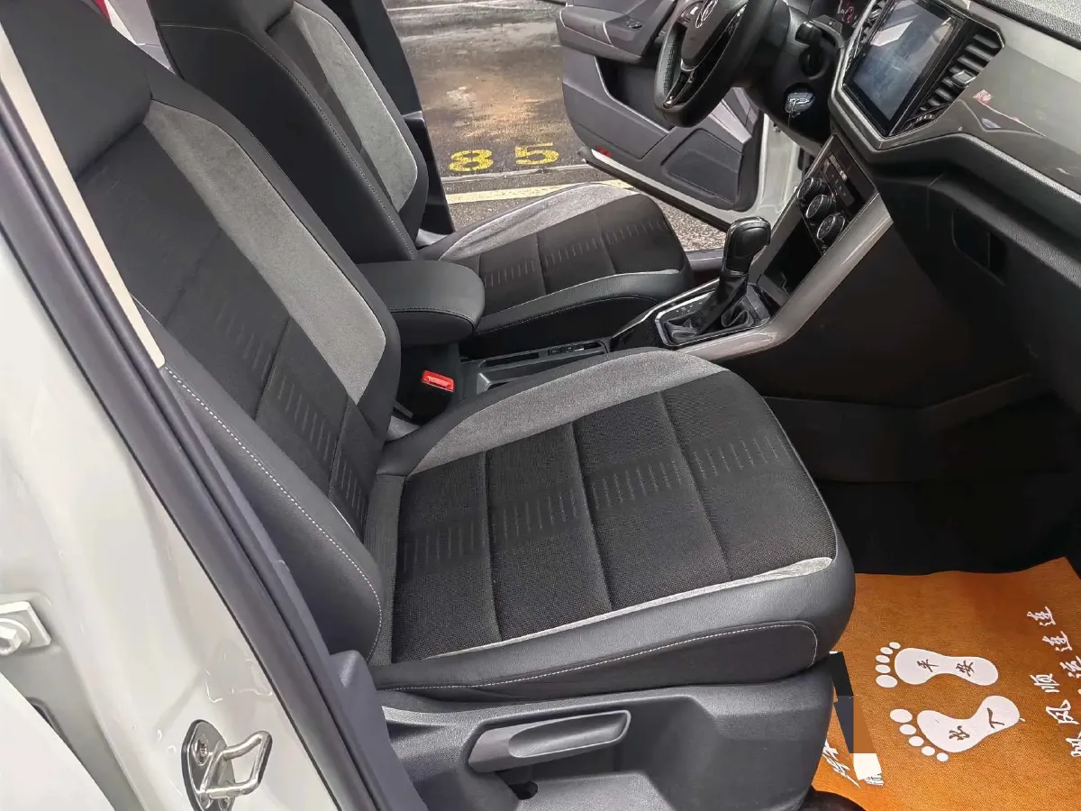 2018 Borgward BX7 2.0T 224HP L4 6AT,autocango,china used car exporter,china ev exporter,chinese used car exporter,chinese used ev exporter