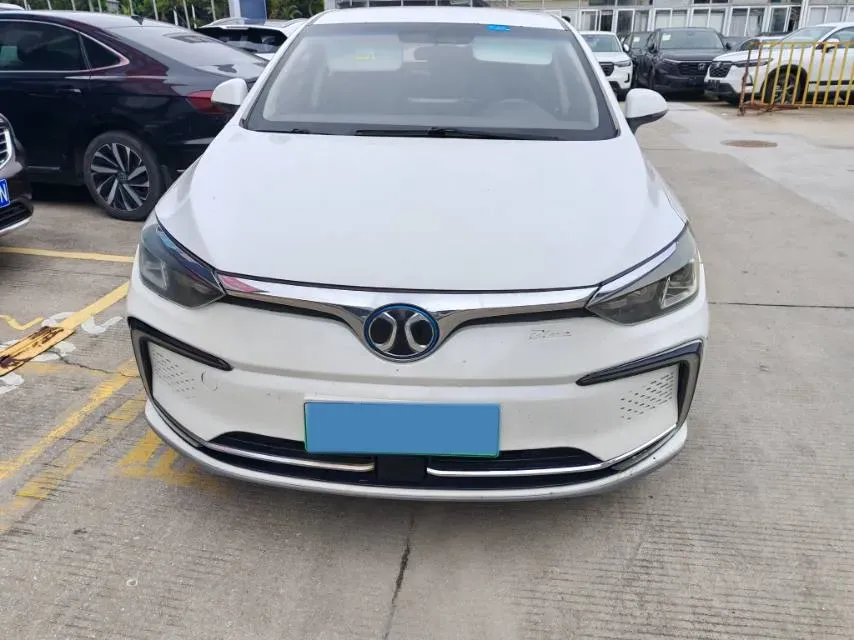 2018 BeiJing Auto EU5 BEV 53.66KWH,autocango,china used car exporter,china ev exporter,chinese used car exporter,chinese used ev exporter