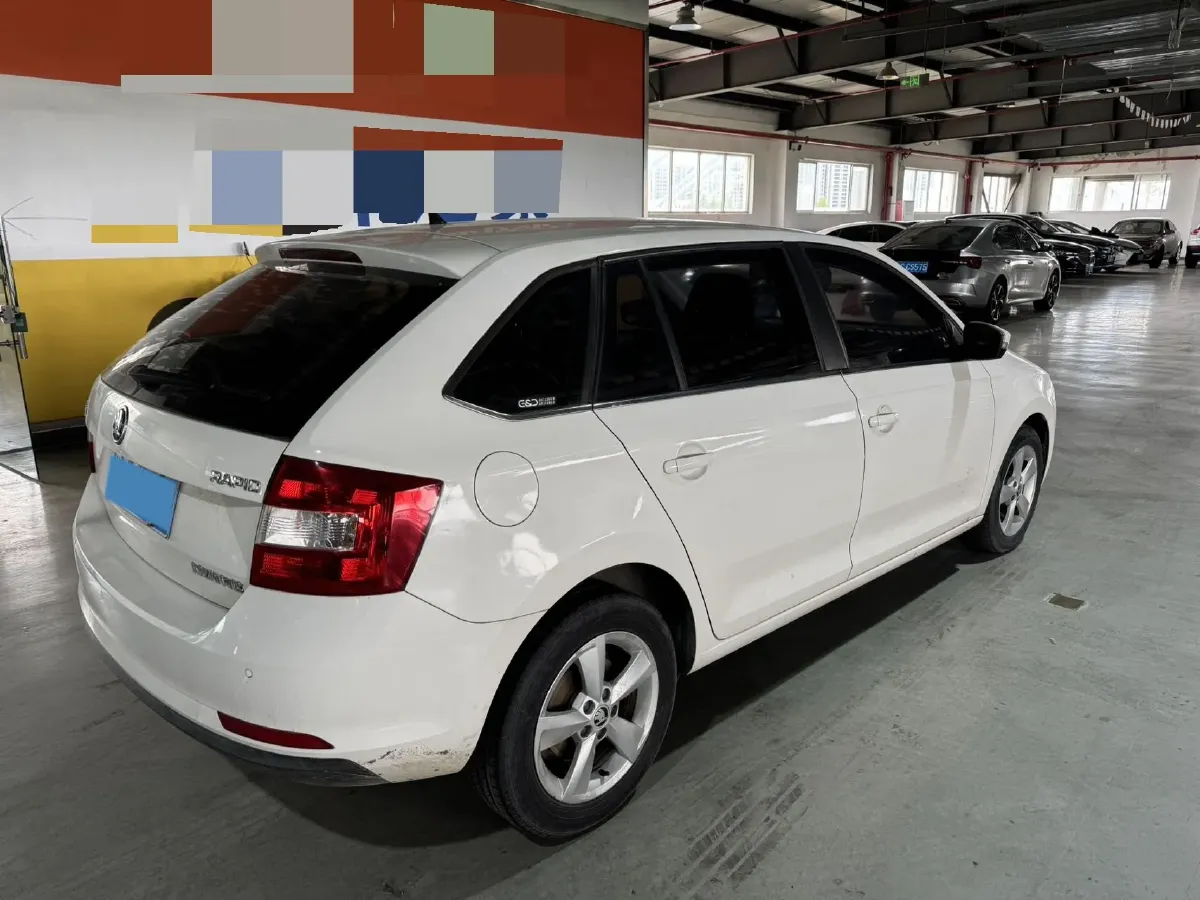 2019 Skoda Rapid Spaceback 1.5L 110HP L4 6AT,autocango,china used car exporter,china ev exporter,chinese used car exporter,chinese used ev exporter