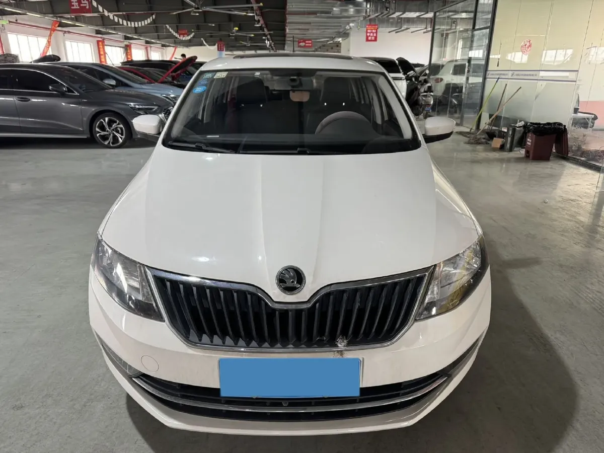 2019 Skoda Rapid Spaceback 1.5L 110HP L4 6AT,autocango,china used car exporter,china ev exporter,chinese used car exporter,chinese used ev exporter