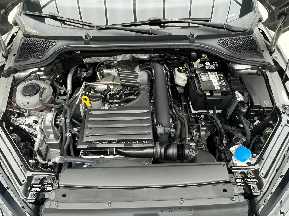 2021 Skoda Octavia 1.4T 150HP L4 7DCT,autocango,china used car exporter,china ev exporter,chinese used car exporter,chinese used ev exporter