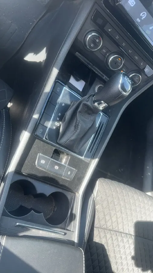 2018 Nissan Terra 2.5L 184HP L4 7AT,autocango,china used car exporter,china ev exporter,chinese used car exporter,chinese used ev exporter
