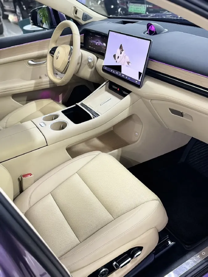 2025 AITO AITO M5 1.5T 152HP L4 REEV 42KWH,autocango,china used car exporter,china ev exporter,chinese used car exporter,chinese used ev exporter