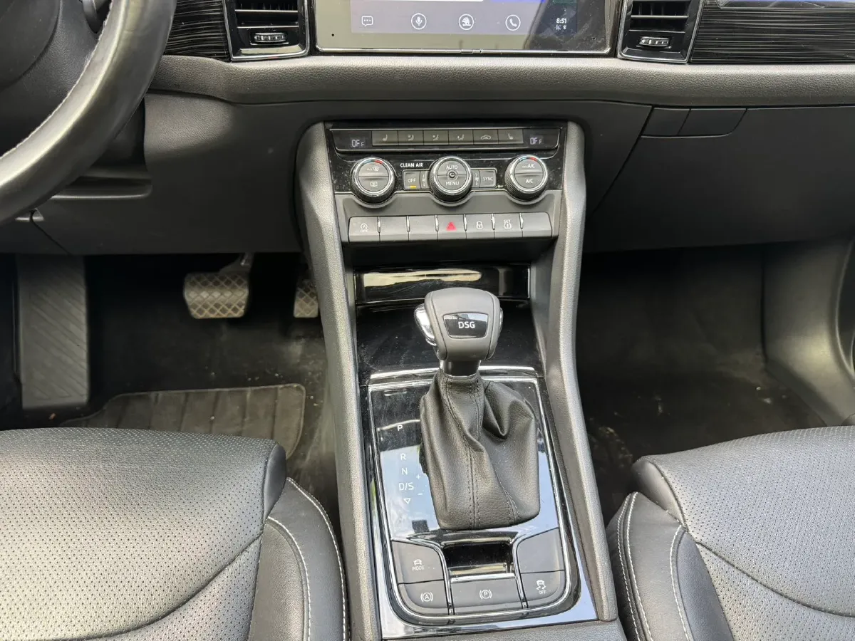 2018 Skoda Kodiak 2.0T 186HP L4 7DCT,autocango,china used car exporter,china ev exporter,chinese used car exporter,chinese used ev exporter