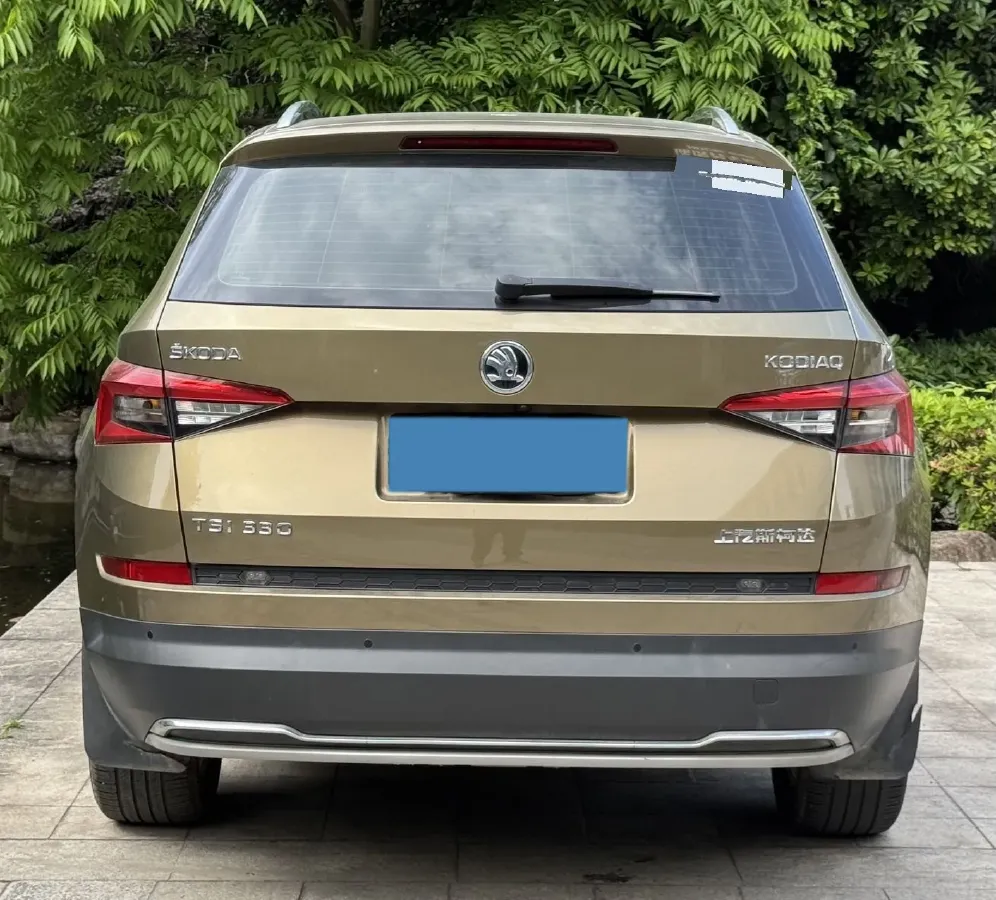 2018 Skoda Kodiak 2.0T 186HP L4 7DCT,autocango,china used car exporter,china ev exporter,chinese used car exporter,chinese used ev exporter