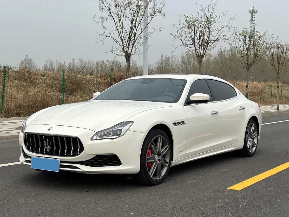 2018 Maserati Quattroporte 3.0T 430HP V6 8AT,autocango,china used car exporter,china ev exporter,chinese used car exporter,chinese used ev exporter