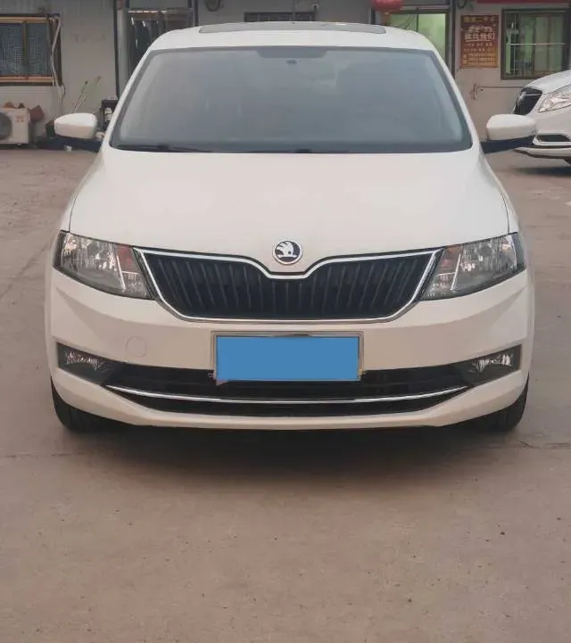 2019 Skoda Rapid Spaceback 1.5L 112HP L4 6AT,autocango,china used car exporter,china ev exporter,chinese used car exporter,chinese used ev exporter