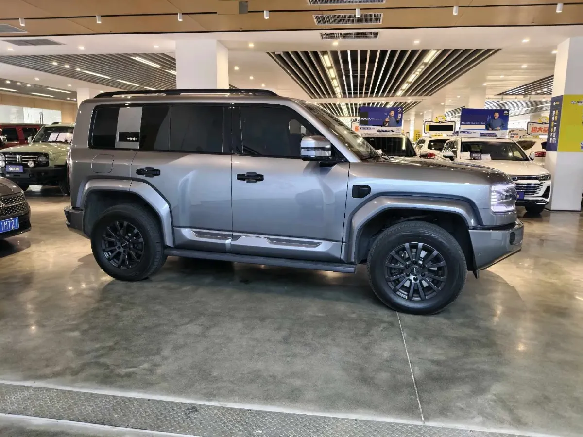 2025 FangChengBao Bao 5 1.5T 194HP L4 E-CVT PHEV 31.8KWH,autocango,china used car exporter,china ev exporter,chinese used car exporter,chinese used ev exporter
