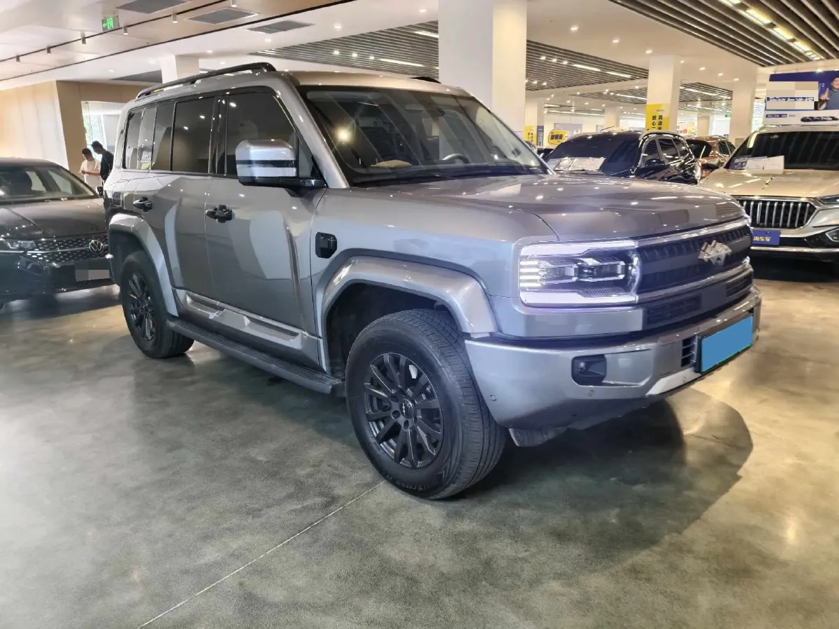 2025 FangChengBao Bao 5 1.5T 194HP L4 E-CVT PHEV 31.8KWH,autocango,china used car exporter,china ev exporter,chinese used car exporter,chinese used ev exporter