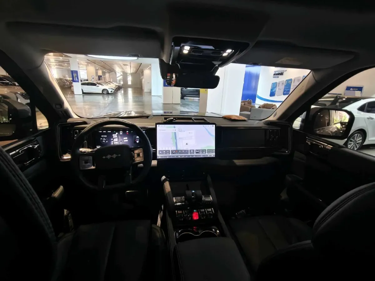 2025 FangChengBao Bao 5 1.5T 194HP L4 E-CVT PHEV 31.8KWH,autocango,china used car exporter,china ev exporter,chinese used car exporter,chinese used ev exporter