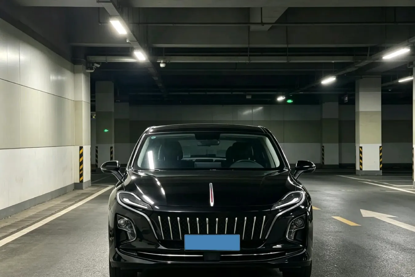 2022 HongQi E-QM5 BEV 54KWH,autocango,china used car exporter,china ev exporter,chinese used car exporter,chinese used ev exporter
