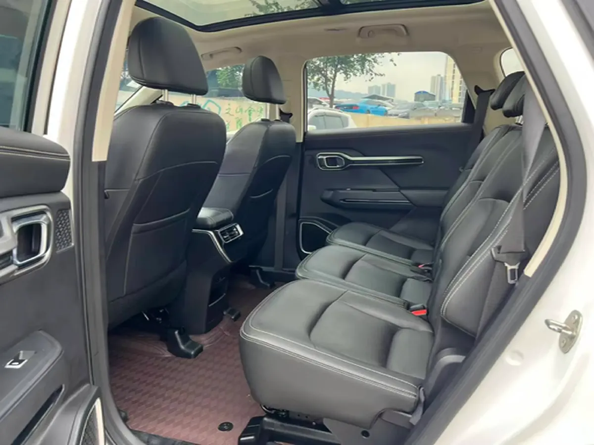 2020 Geely Okavango 1.8T 184HP L4 7DCT,autocango,china used car exporter,china ev exporter,chinese used car exporter,chinese used ev exporter