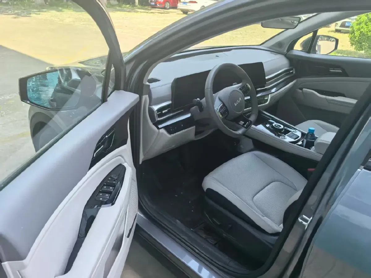 2025 Kia Sportage 1.5T 200HP L4 8AT,autocango,china used car exporter,china ev exporter,chinese used car exporter,chinese used ev exporter