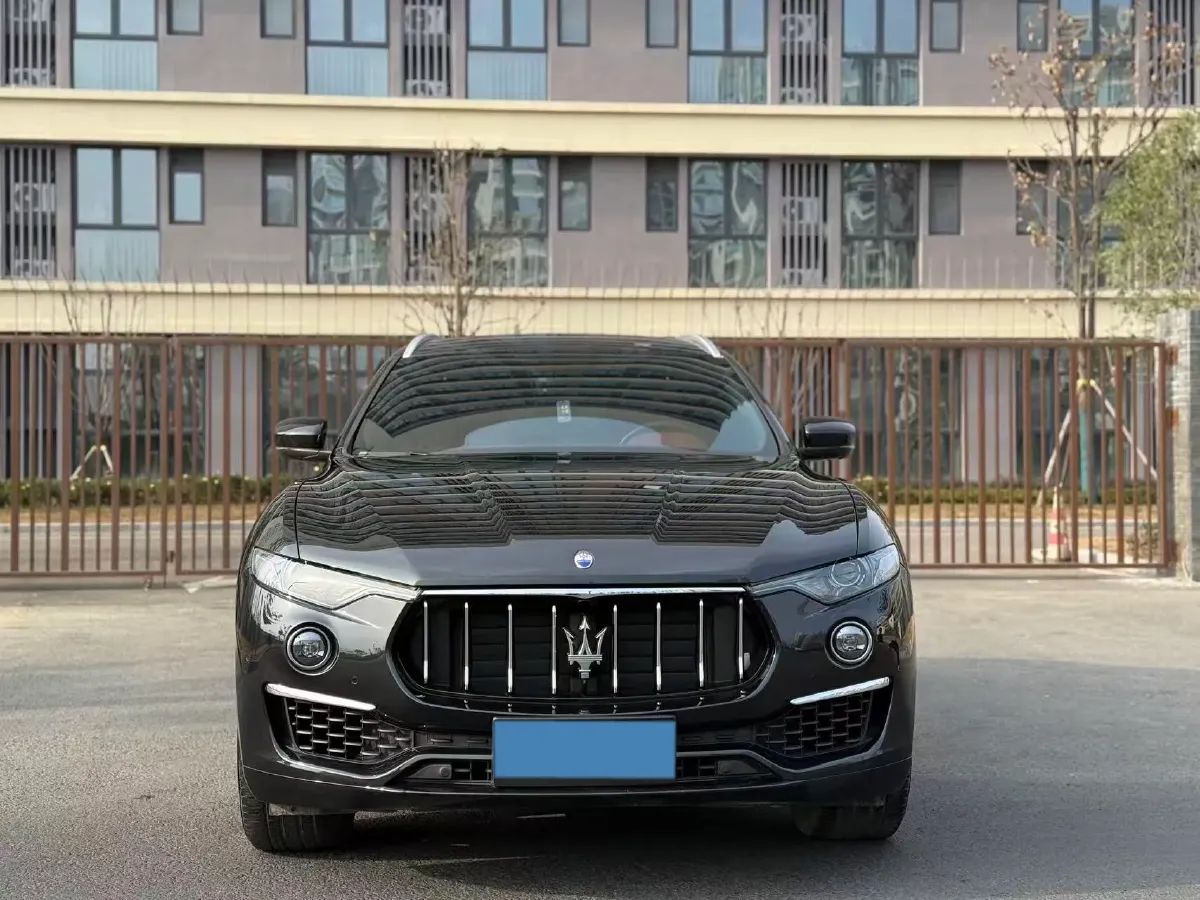 2019 Maserati Levante 3.0T 350HP V6 8AT,autocango,china used car exporter,china ev exporter,chinese used car exporter,chinese used ev exporter