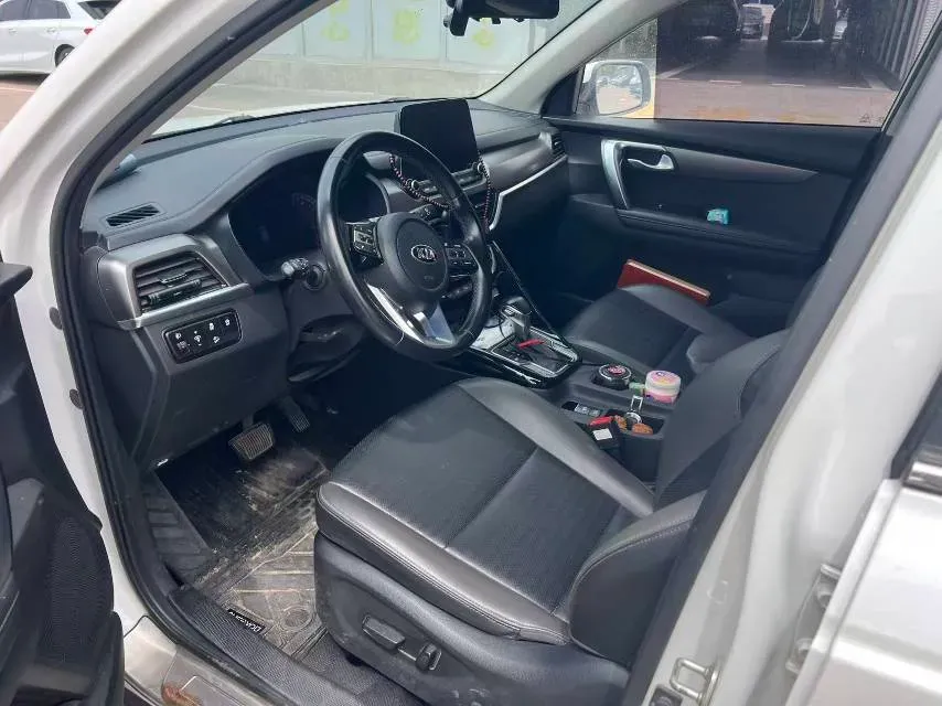 2018 Kia Sportage R 2.0L 160HP L4 6AT,autocango,china used car exporter,china ev exporter,chinese used car exporter,chinese used ev exporter