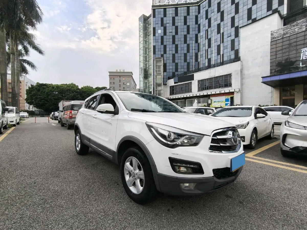 2016 HaiMa S5 1.5T 163HP L4 CVT,autocango,china used car exporter,china ev exporter,chinese used car exporter,chinese used ev exporter