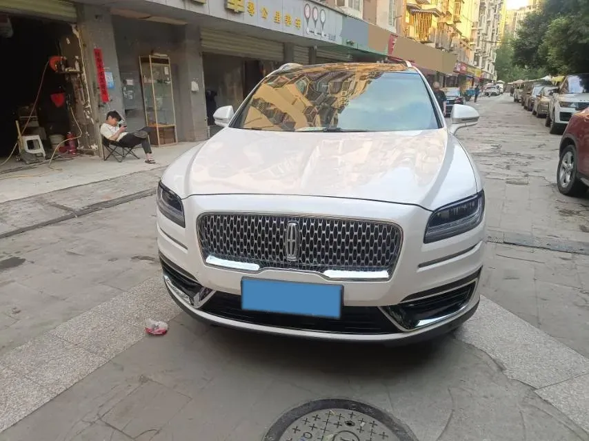 2019 Lincoln Nautilus 2.0T 235HP L4 8AT,autocango,china used car exporter,china ev exporter,chinese used car exporter,chinese used ev exporter