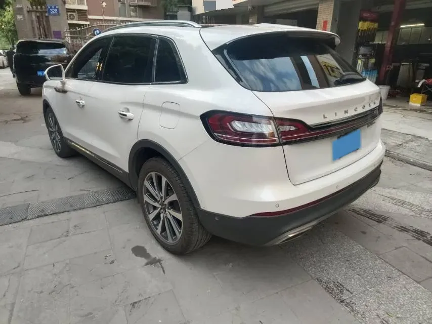 2019 Lincoln Nautilus 2.0T 235HP L4 8AT,autocango,china used car exporter,china ev exporter,chinese used car exporter,chinese used ev exporter