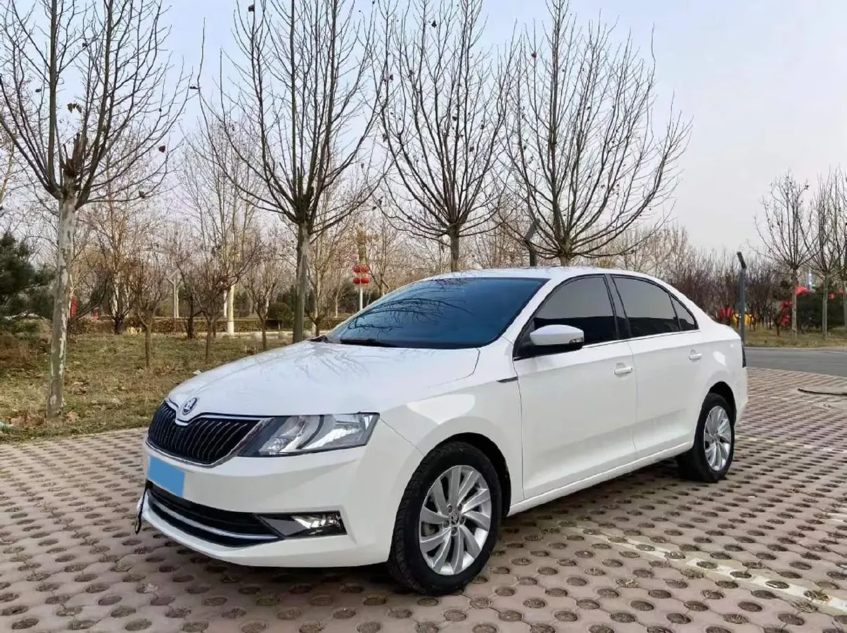 2019 SWM G01 1.5T 156HP L4 6AT,autocango,china used car exporter,china ev exporter,chinese used car exporter,chinese used ev exporter