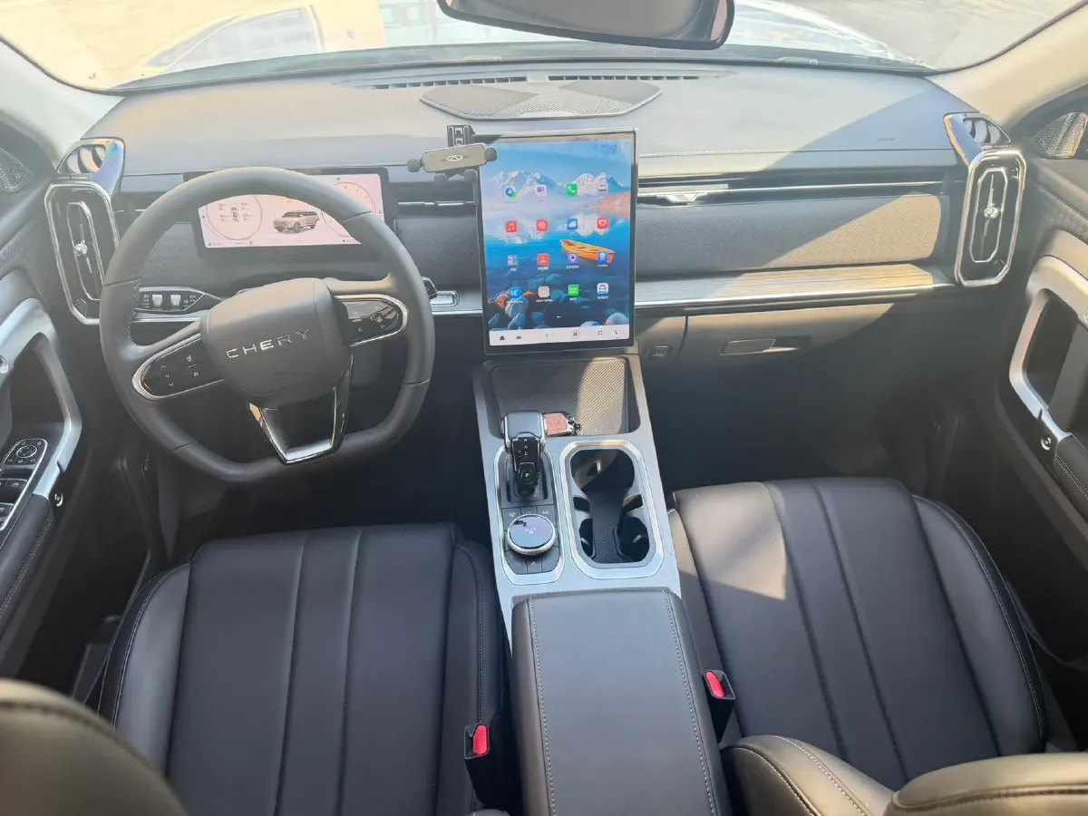 2023 Chery Exploration 06 1.6T 197HP L4 7DCT,autocango,china used car exporter,china ev exporter,chinese used car exporter,chinese used ev exporter
