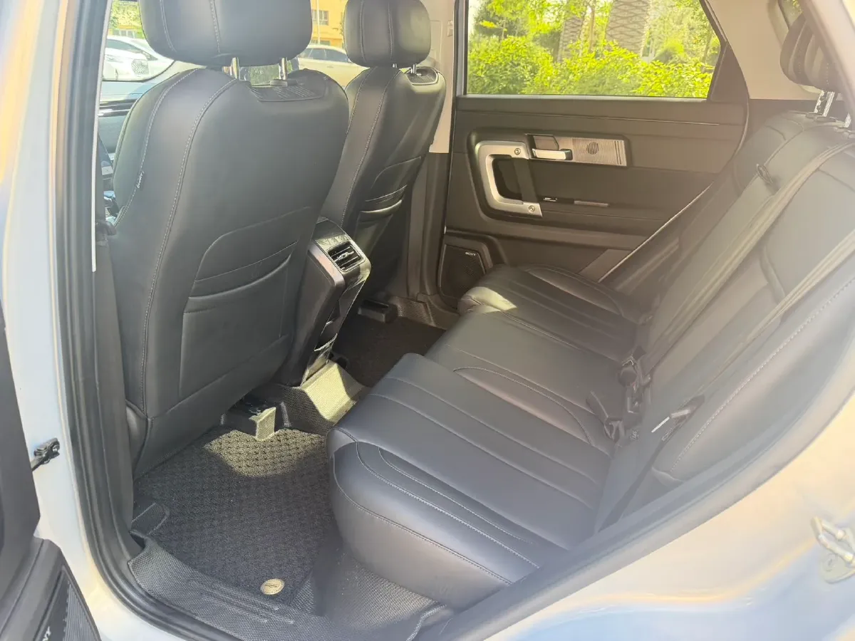 2023 Chery Exploration 06 1.6T 197HP L4 7DCT,autocango,china used car exporter,china ev exporter,chinese used car exporter,chinese used ev exporter