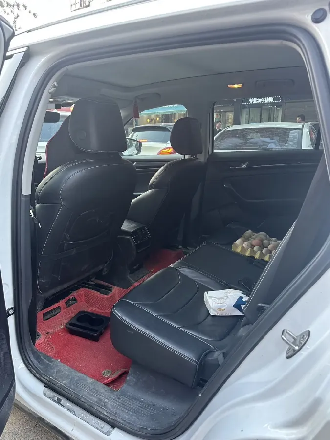 2021 Skoda Kodiak 2.0T 186HP L4 7DCT,autocango,china used car exporter,china ev exporter,chinese used car exporter,chinese used ev exporter